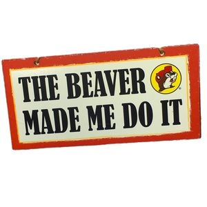 Buc-ee’s Wooden Beaver Sign